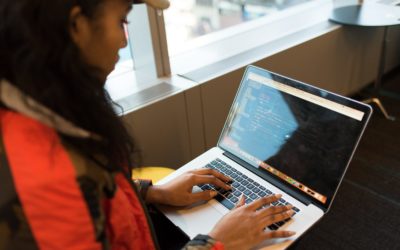 Database Editors vs Text Editors